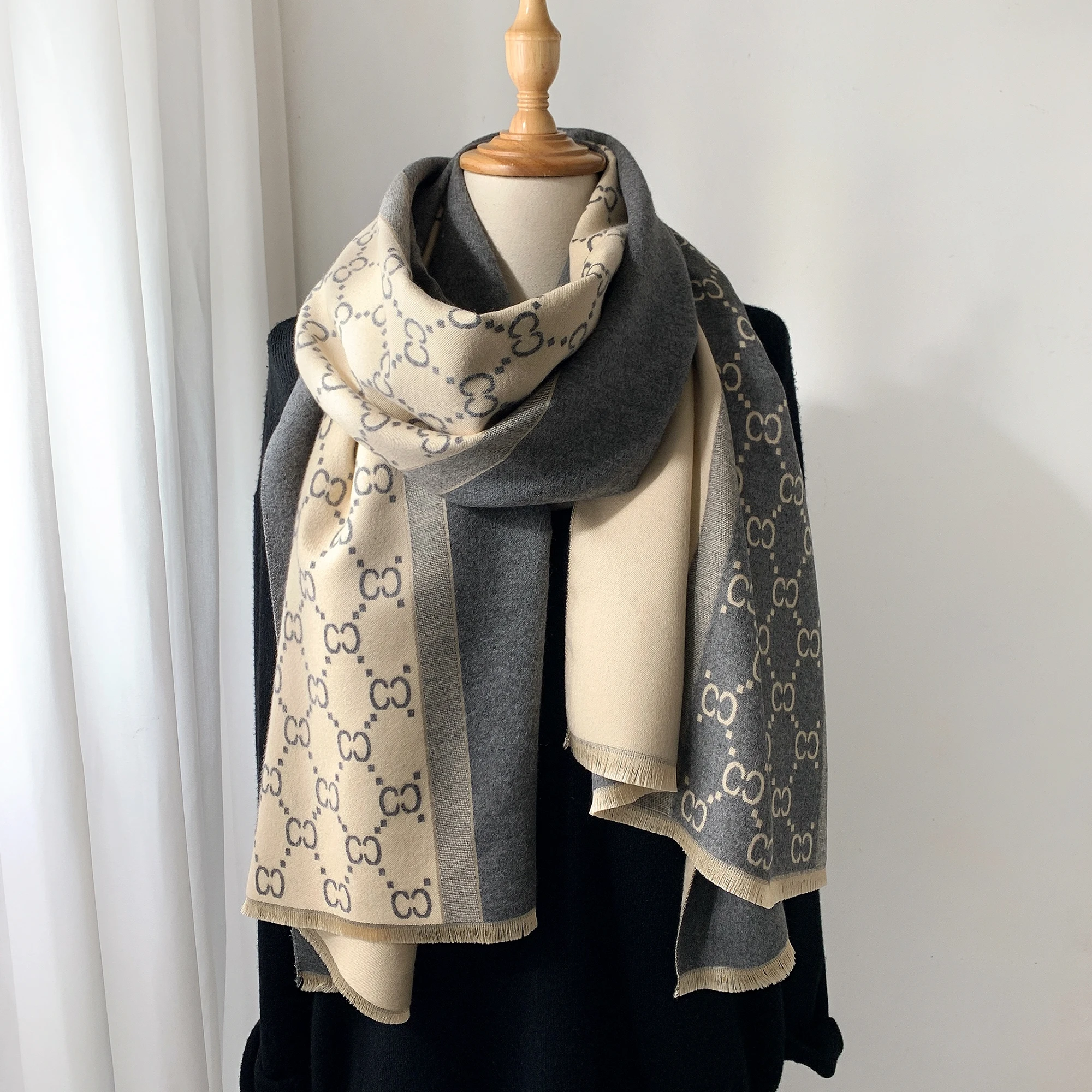 Embroidery Pashmina - 2025 Autumn and Winter New European