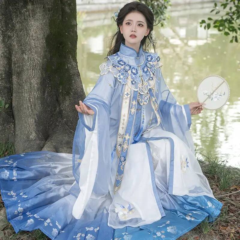 Bimonthly[Lan Jin Luo]New Hanf - Embroidery Set recensione e prezzo