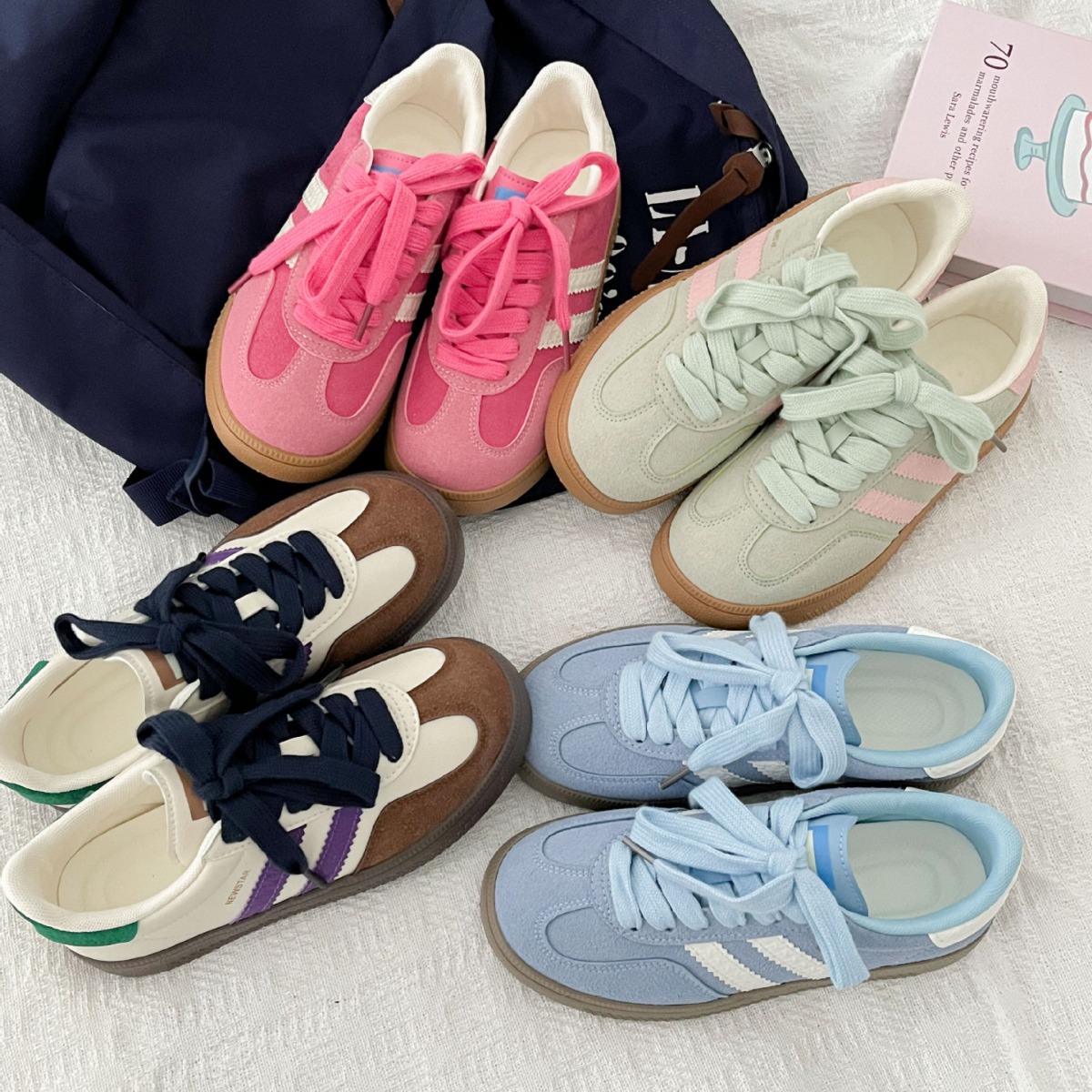 Vintage-style sneakers for wom - Embroidery White recensione e prezzo