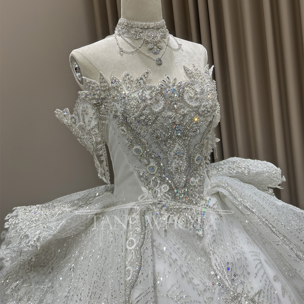 Robes De Mariée Sur Mesure Swe - Embroidery Organza recensione e prezzo