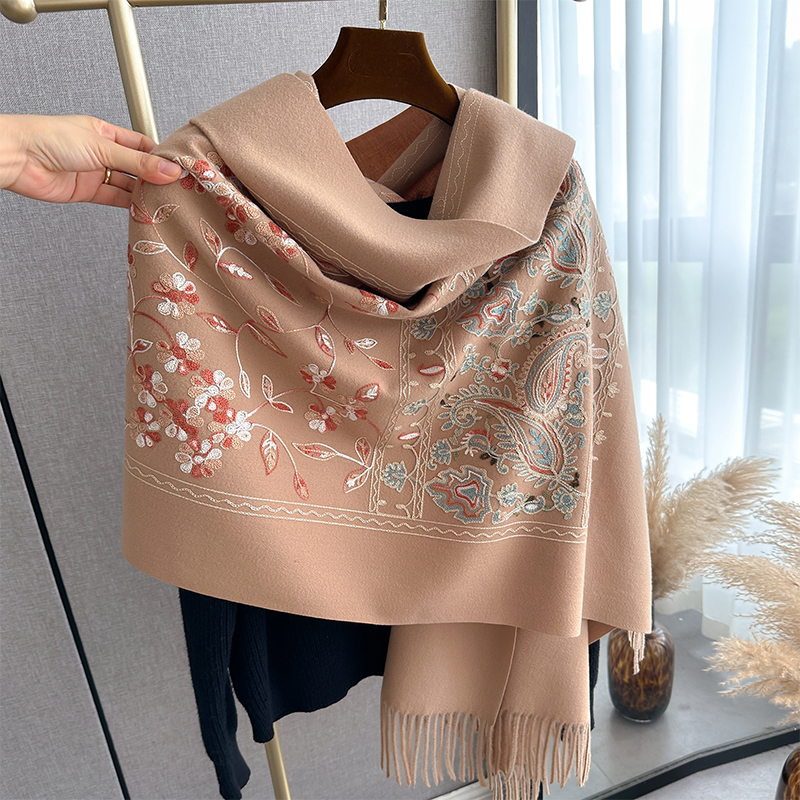 New Luxury Design Winter Embro - Embroidery Pashmina recensione e prezzo