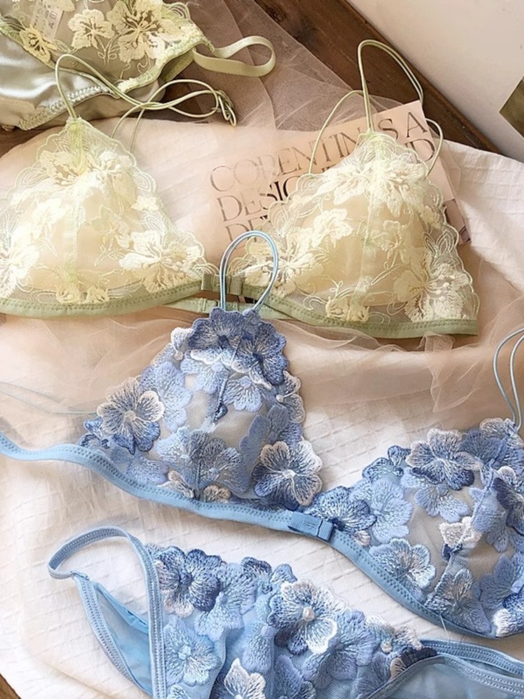 French Niche Lingerie Set Embr - Embroidery Australia recensione e prezzo
