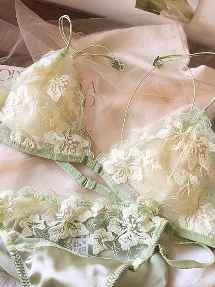 French Niche Lingerie Set Embr - Embroidery Australia recensione e prezzo