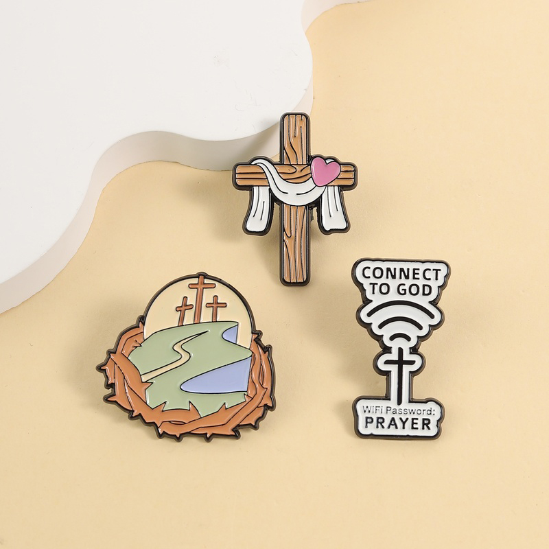Easter Cross Enamel Pins Jesus - Embroidery Jesus recensione e prezzo