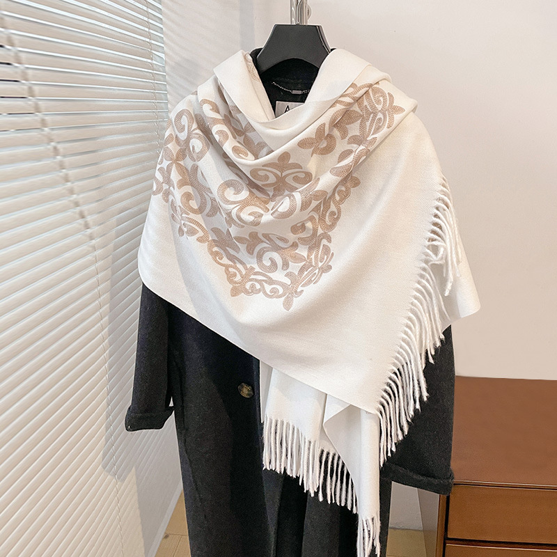 New Pashmina Cashmere Blend Mu - Embroidery Pashmina recensione e prezzo