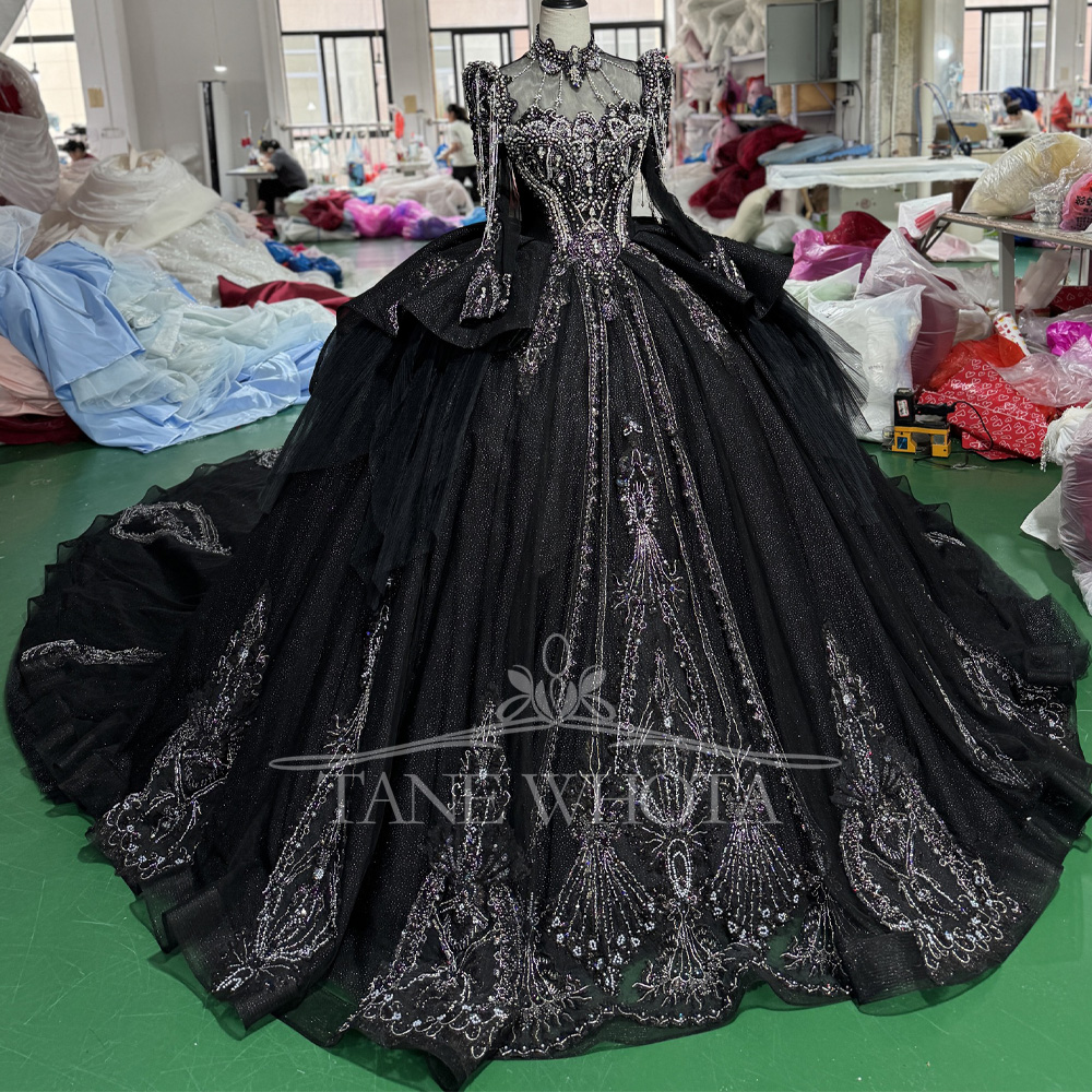 Turtle Black Customizable Long - Embroidery Organza recensione e prezzo