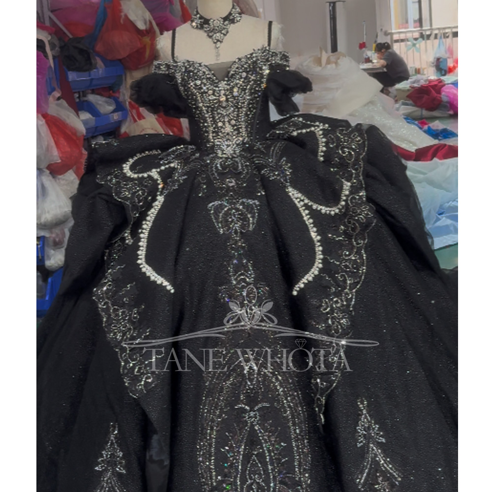 Turtle Black Customizable Long - Embroidery Organza recensione e prezzo