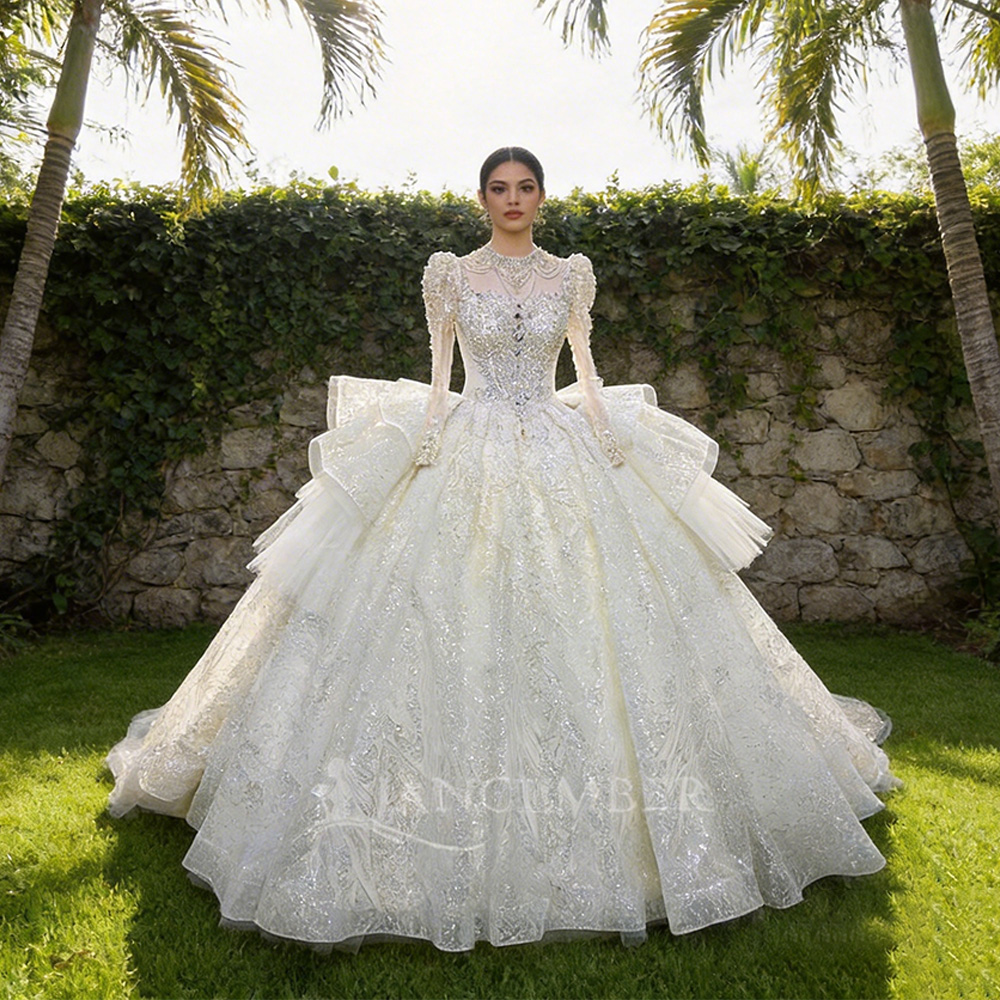 High Neck Chic Wedding Dress C - Embroidery Organza recensione e prezzo