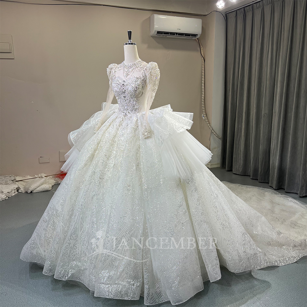 High Neck Chic Wedding Dress C - Embroidery Organza recensione e prezzo