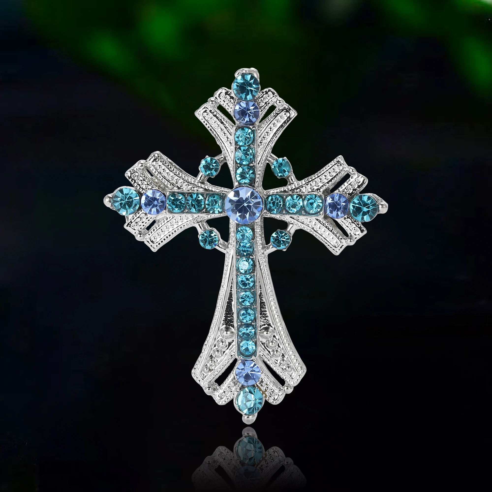 Light Luxury Cross Brooch for  - Embroidery Jesus recensione e prezzo