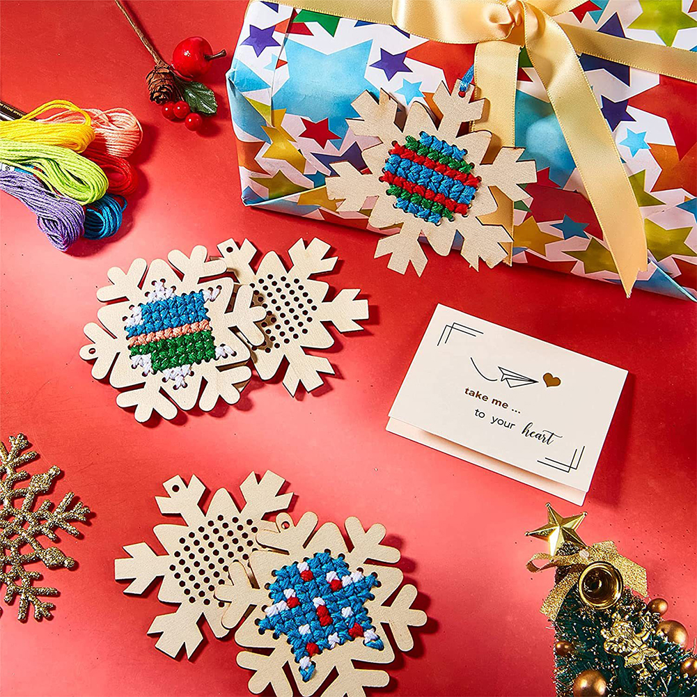 Cross Stitch Hanging Pendant E - Embroidery Xmas Kits recensione e prezzo