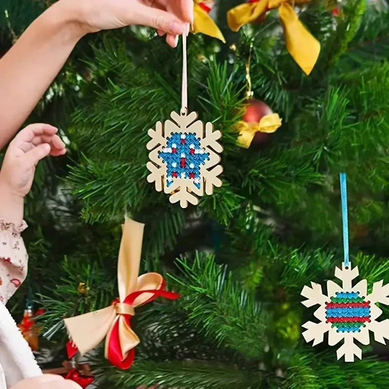 12Set Cross Stitch Hanging Pen - Embroidery Xmas Kits recensione e prezzo