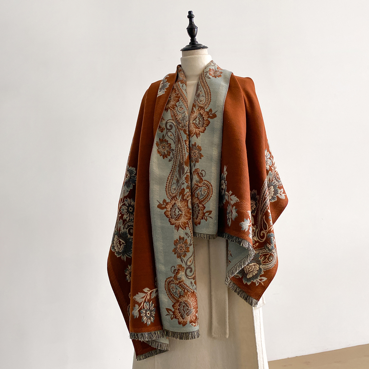 2025 Winter Luxury Imitation C - Embroidery Pashmina recensione e prezzo